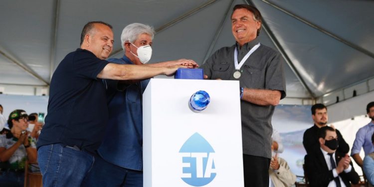 Em Uberlândia, Governo Federal inaugura Complexo Produtor de Água Deputado Luiz Humberto Carneiro