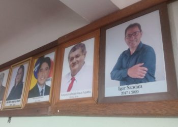 Igor Sandim na Galeria dos presidentes da Casa do Povo.