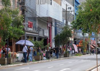 Rua de Londrina (PR) é a primeira com tecnologia de ponta no país
