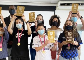 Vencedores da etapa on-line dos Jogos Escolares de Minas Gerais são premiados