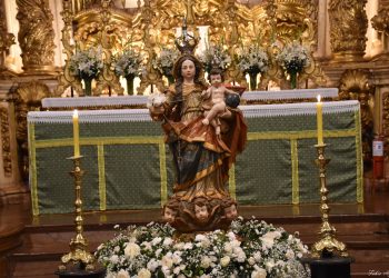 Tiradentes conclui o mês do rosário com festa a Nossa Senhora