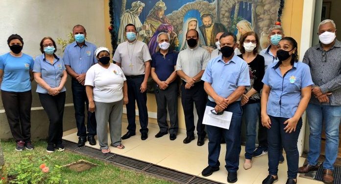 Cúria Diocesana realiza celebração de Natal