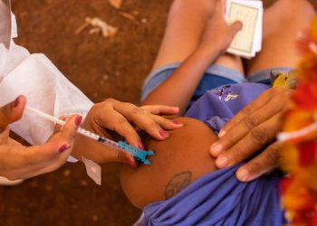 Minas atinge a marca de 85% da população com as duas doses da vacina contra a covid-19