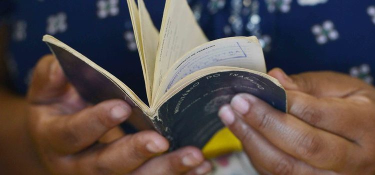 Mais de 4 mil vagas de emprego estão disponíveis nos Postos do Sine em MG