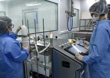COVID-19: primeiro lote de vacinas produzidas com o IFA nacional será entregue em fevereiro