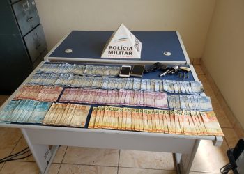 EM AÇÃO RÁPIDA, POLÍCIA MILITAR PRENDE AUTORES DE ASSALTO A LOTÉRIA EM SANTA BÁRBARA DO TUGÚRIO