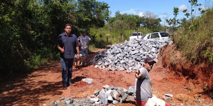POVOADO DE CAXAMBU