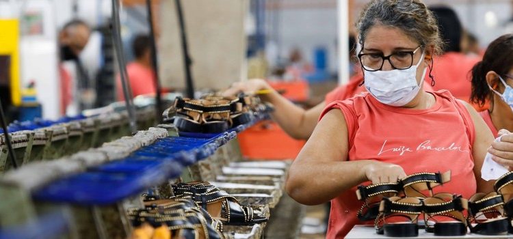 Minas registra recorde de 200 municípios que regulamentaram a liberdade econômica