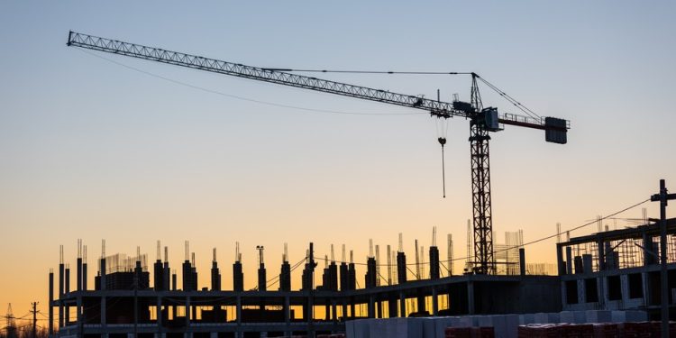 Minas tem quase mil vagas de emprego para construção civil