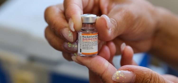 Minas Gerais distribui mais 114 mil vacinas pediátricas da Pfizer