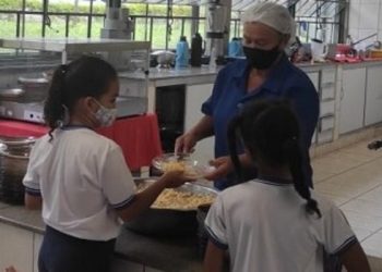 Governo renova cozinhas e refeitórios das escolas estaduais
