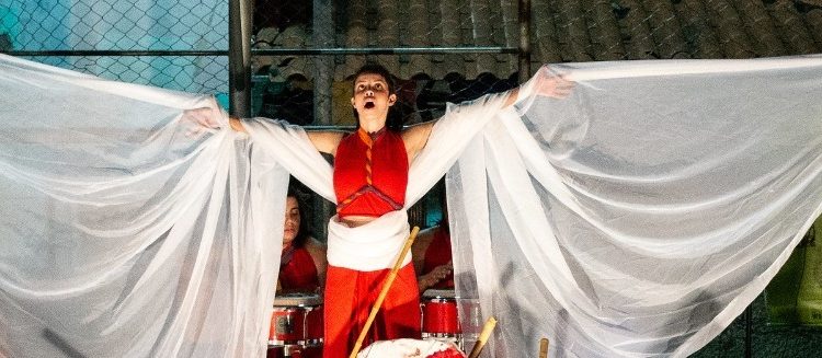 Grupo de teatro da UFSJ se apresenta em Portugal; parcerias no horizonte
