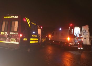 Bombeiros atendem  ocorrência de colisão na MG30