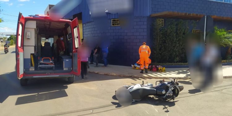 COLISÃO MOTO COM ÔNIBUS