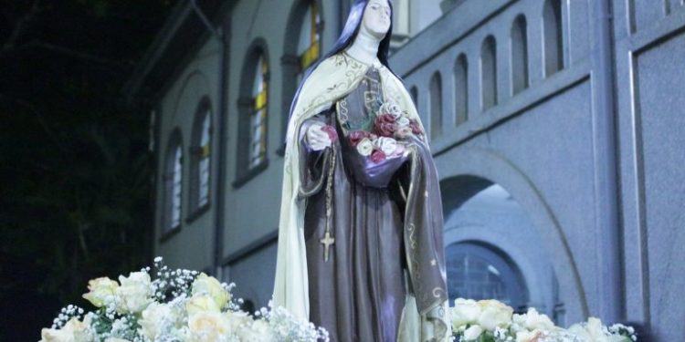 Seminário Dehonista realiza festa em honra a Santa Teresinha, em Lavras