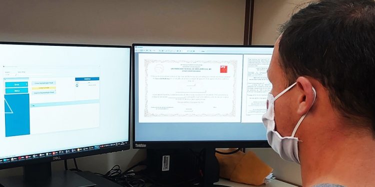 Diploma Digital traz praticidade e segurança para quem se forma na UFSJ