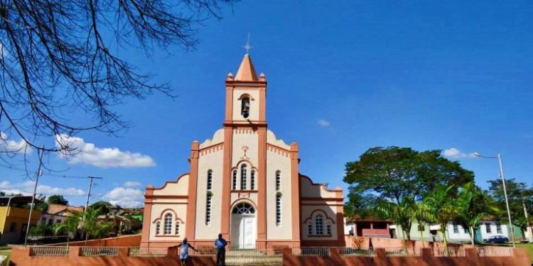 Emboabas festeja São Francisco de Assis e reforça a identidade do campo