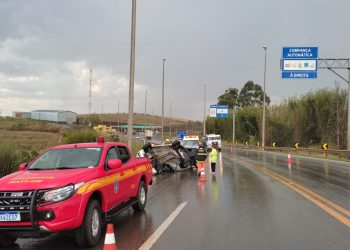 Bombeiros de Lafaiete atendem acidente com vítima fatal na BR 040