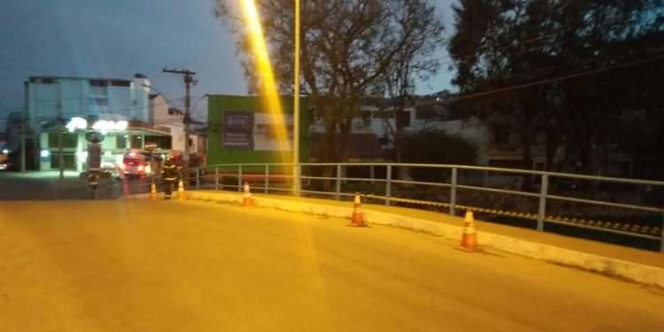 Bombeiros atendem ocorrência de risco de eletrocussão no Matozinhos