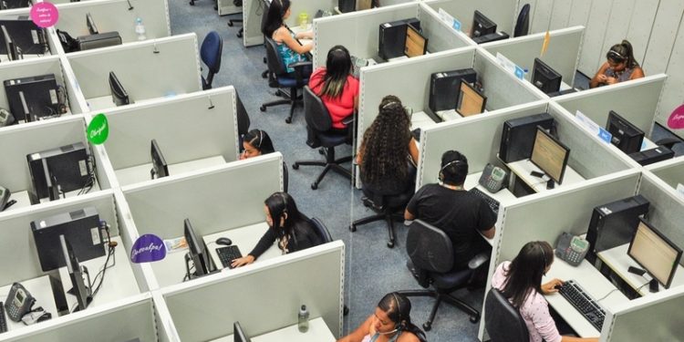 Governo de Minas amplia atendimento ao cidadão pelo canal LigMinas 155