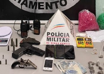 PM cumpre mandado de busca e apreensão no Bairro Triângulo