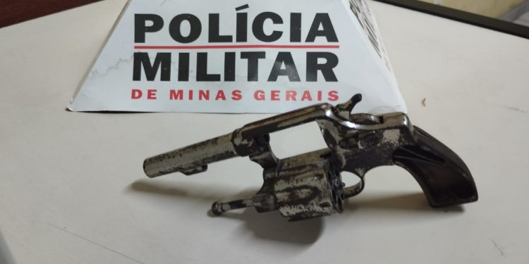 Porte ilegal de arma de fogo
