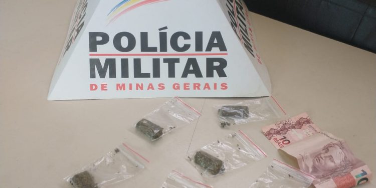 Menor é apreendido por tráfico de drogas