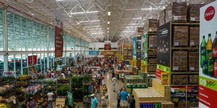 Mart Minas promove o Festival de Limpeza com preços imbatíveis e produtos de qualidade
