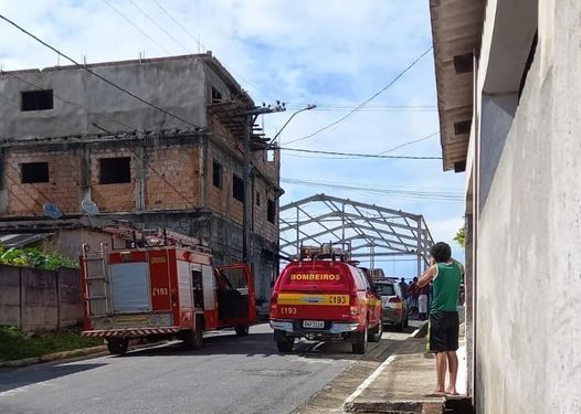 HOMEM MORRE ELETROCUTADO EM BARROSO