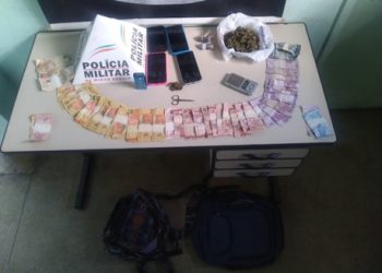 Cinco pessoas são conduzidas por tráfico de drogas