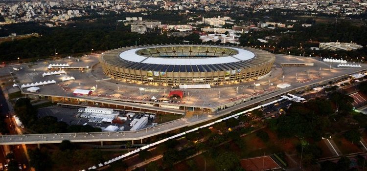 Cruzeiro e Minas Arena assinam acordo mediado pelo Governo de Minas, e clube voltará a jogar no Mineirão