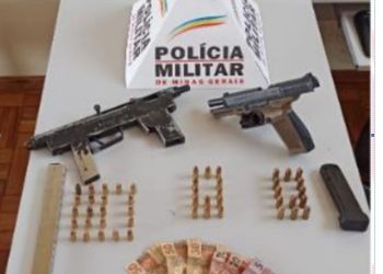 Dois jovens são presos por porte ilegal de arma de fogo