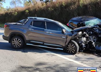 Acidente na BR- 265 em Barbacena deixa quatro feridos.