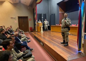 38º BPM REALIZA PALESTRA SOBRE POLICIAMENTO TURÍSTICO
