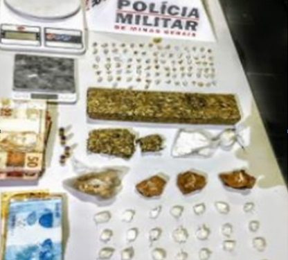 Menor de idade é apreendido com drogas e dinheiro