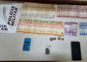 Moto Táxi é apreendido por tráfico de drogas em Barbacena