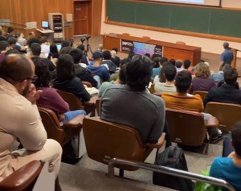Entre os dias 24 e 28 de julho, o 34º Colóquio Brasileiro de Matemática (CBM) reuniu mais de mil pessoas no Instituto de Matemática Pura e Aplicada (IMPA)
