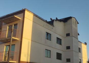 Incêndio em uma cobertura de um prédio de três andares em Barbacena