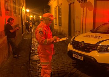 Corpo de Bombeiros participa de operação em conjunto com outros órgãos de segurança e prefeitura da cidade.