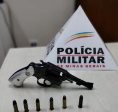 Policiais Militares apreendem arma de fogo em São João del- Rei