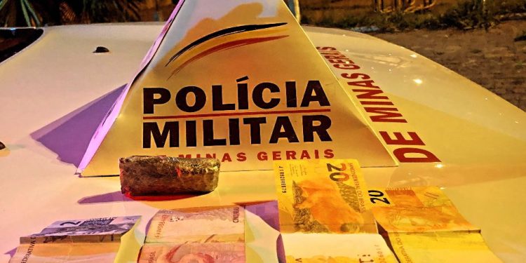 Homem é preso por tráfico de drogas em Barbacena