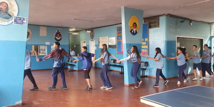 Corpo de Bombeiros de Barbacena realiza Simulado de evacuação em escola pública