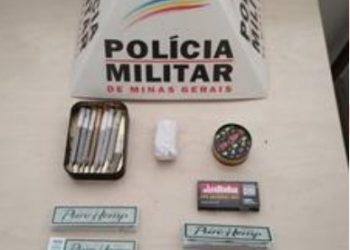 Homem de 45 anos é apreendido com cigarros de maconha em São João del Rei