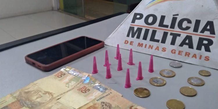 Homem é preso por tráfico de drogas em Barbacena