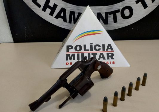 Jovem é preso por porte ilegal de armas