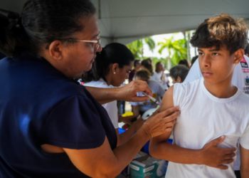 2022 registrou queda na cobertura vacinal contra o HPV