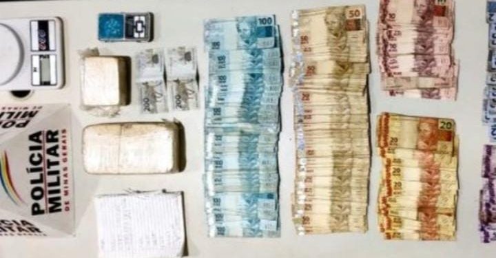 PM apreende grande quantia em dinheiro e drogas em São João del-Rei