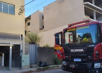 Bombeiros de Conselheiro Lafaiete agem rapidamente para apagar incêndio em apartamento no bairro São Sebastião