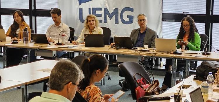 Uemg cria programa de bolsas para estudantes de comunidades tradicionais.