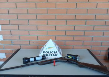 Porte ilegal de arma.
